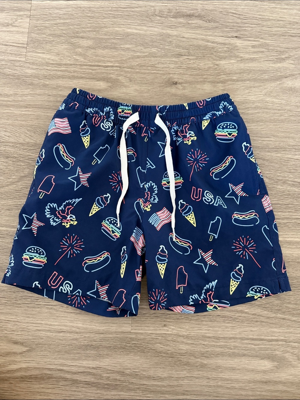 Chubbies Navy Patriotic Print Swim Trunks with Drawstring (size S 8/9)